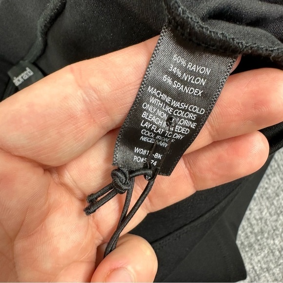 Betabrand Skirt Pants Sz M The Sassiest Pants Crop  NWT - Picture 15 of 15